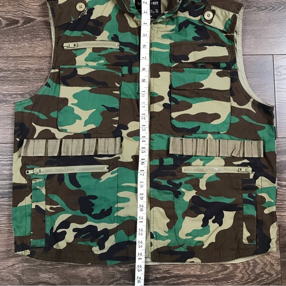 Rothco Ranger Vest Men’s Outdoor Full Zip Packable Tactical Camo Hooded Vest (M) - Picture 8 of 8